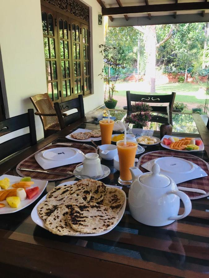 Wijesiri Family Guest House Сігірія Екстер'єр фото